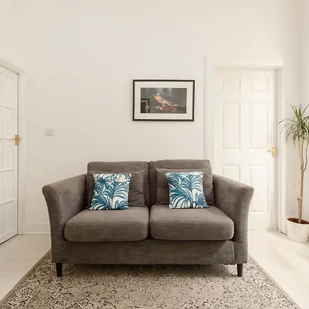 The Tollcross Apartment - Modern & Bright 1Br Edinburgh Exterior photo